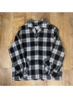 90s Pendleton Plaid Button-Up – black and white (Women’s L)